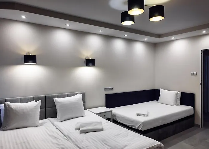 Magnetic Nowogrodzka B