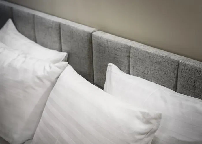 Magnetic Nowogrodzka B