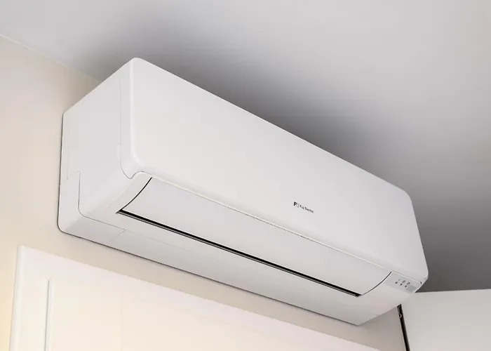 Magnetic Nowogrodzka B * Warszawa